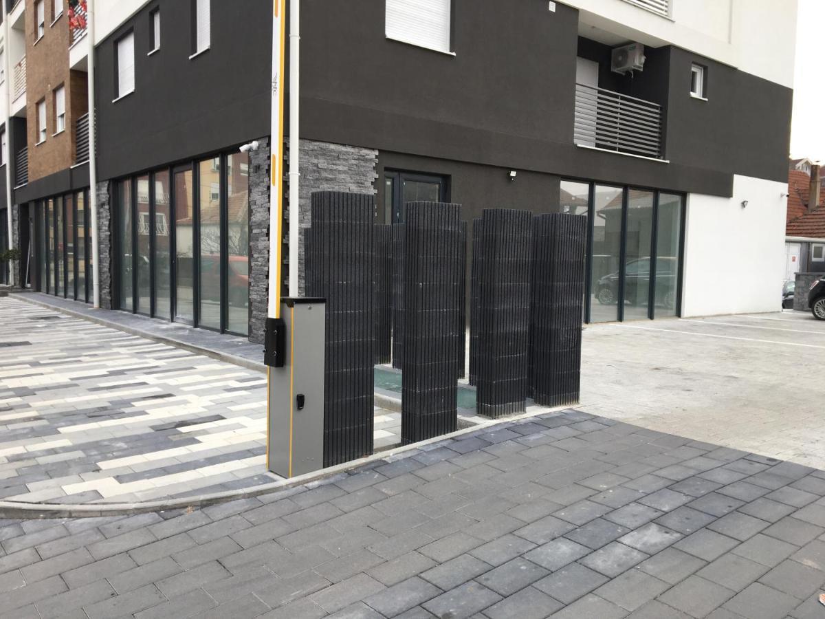 Cool Apartments With Free Parking Čačak エクステリア 写真