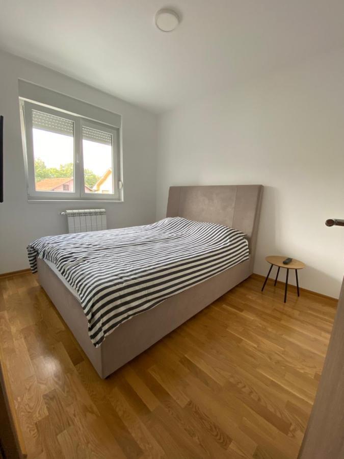 Cool Apartments With Free Parking Čačak エクステリア 写真